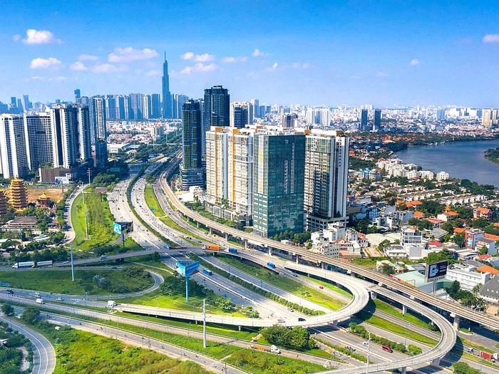 sốt đất sau sáp nhập 