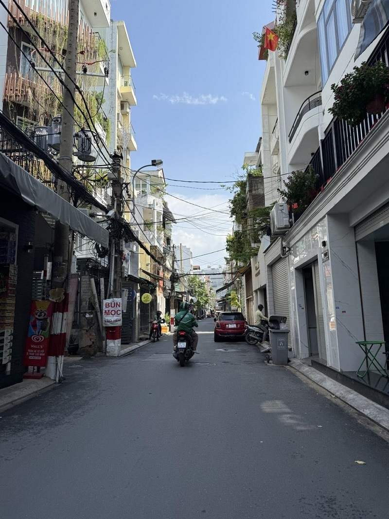 bán nhà ngõ hẻm
