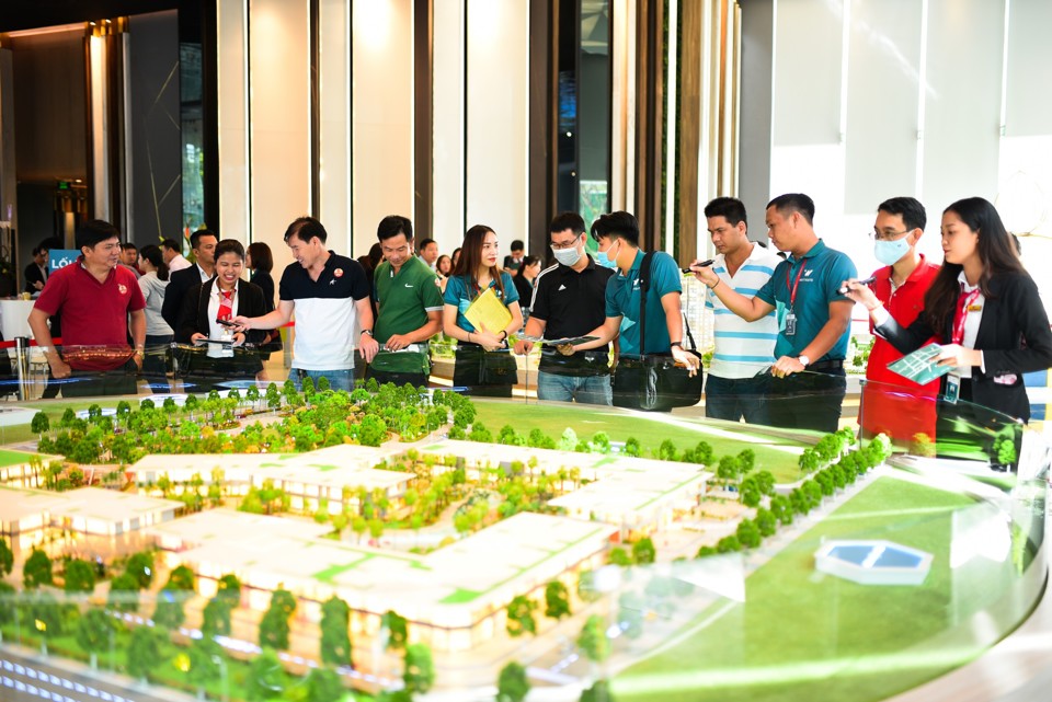 Làm môi giới bất động sản là công thức đầu tư bất động sản không cần vốn
