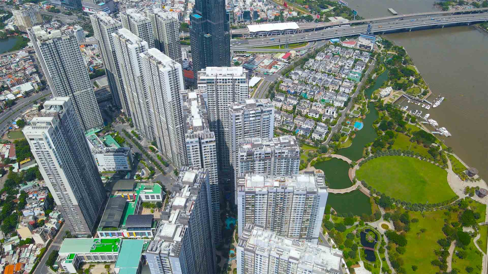 Giá căn hộ TP.HCM quý I/2025 tăng kỷ lục